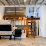 Aurora Mykonos كالافاتيس